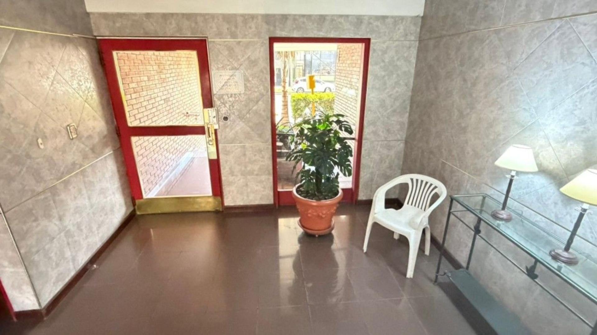Departamento en Alquiler en Muñiz, $ 900.000