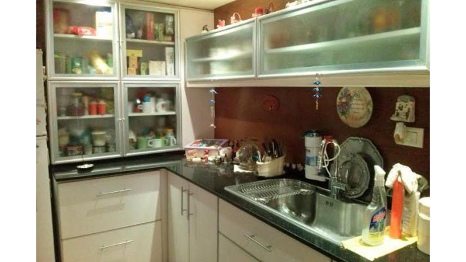 Depto Tipo Casa en Venta de 3 ambientes