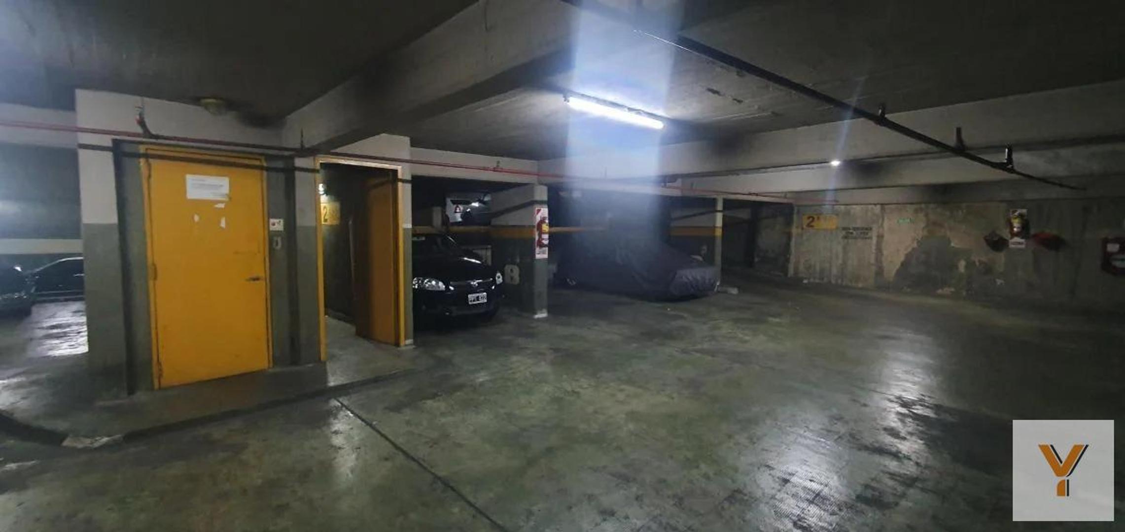 Cochera en venta - 12Mts2 - Caballito