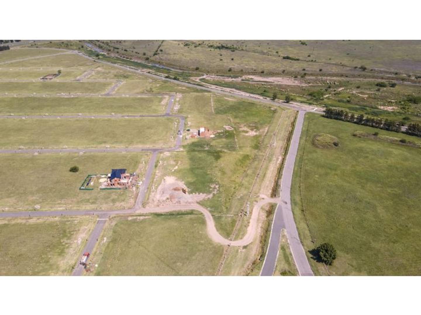 Los Pasos del Jockey Club - Barrio 4