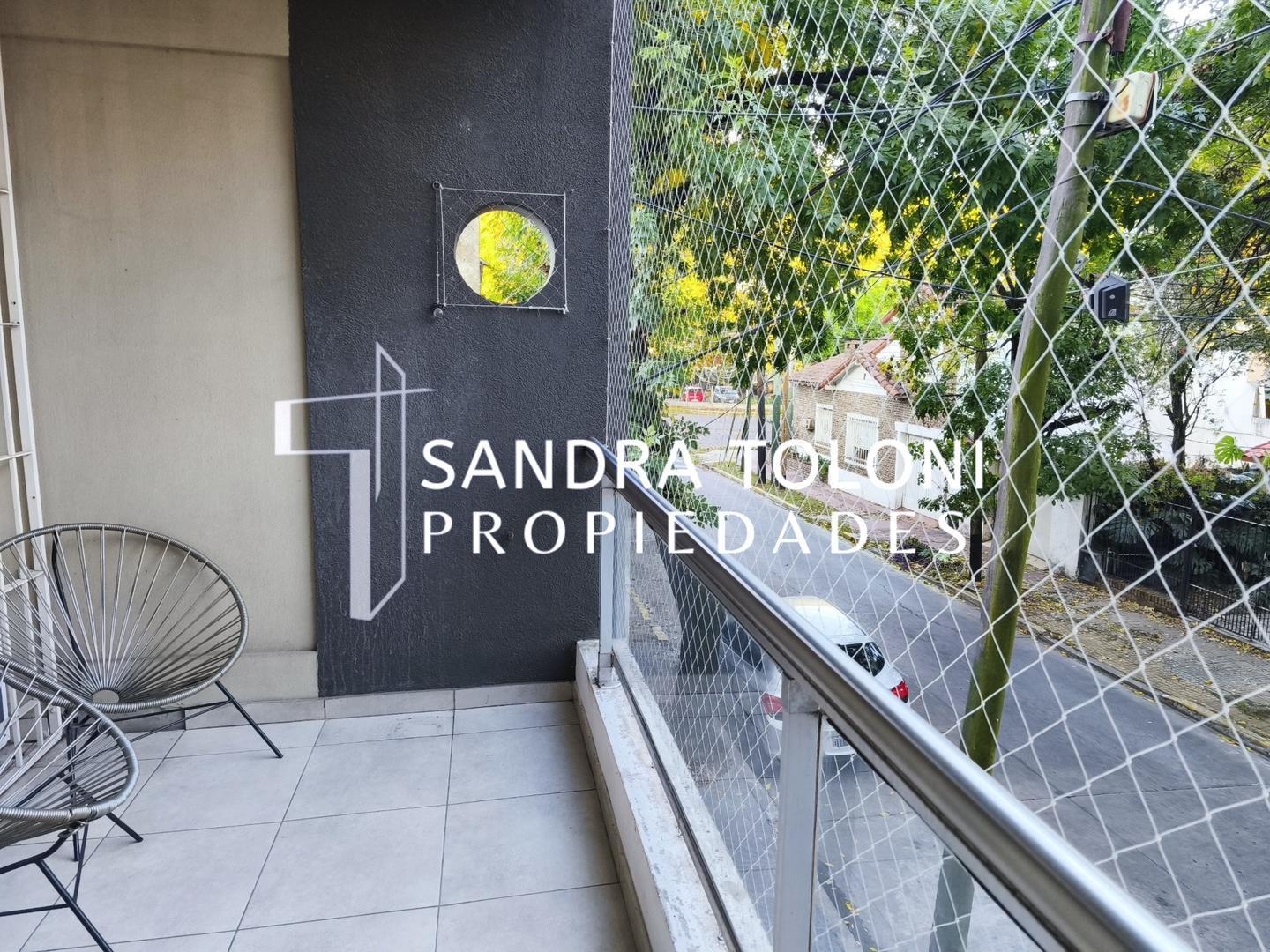 VENTA DEPARTAMENTO TEMPERLEY DOS AMBIENTES CON BALCON