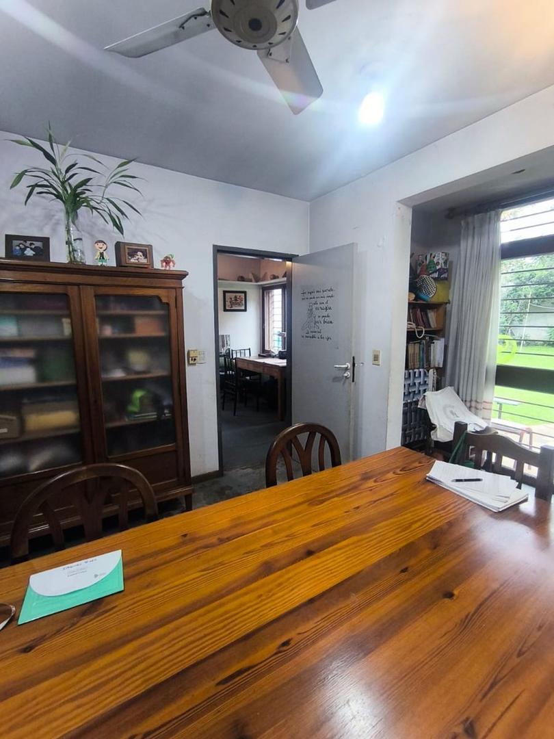 Casa 3 ambientes c/ com. diario y jardín