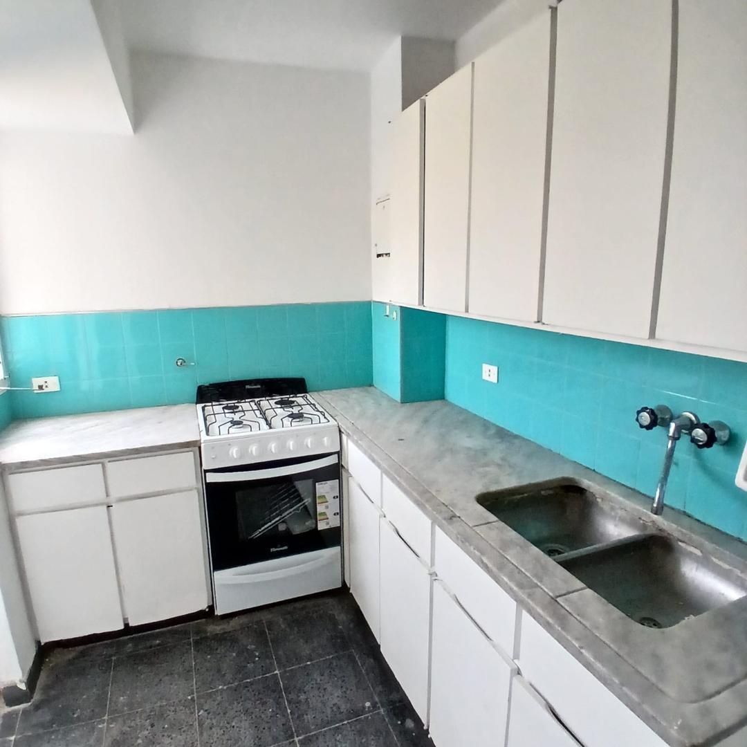 C.Ricardone 1290 6ª A Tres dormitorios al frente