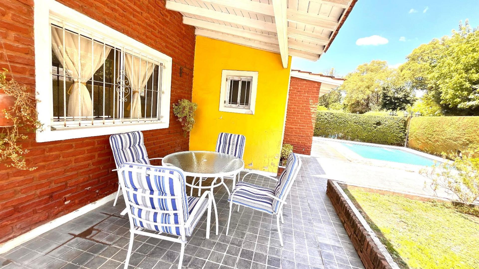 Casa en Venta al Oeste