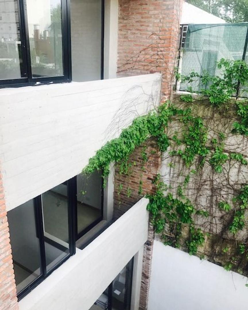 Laprida 2300. Dto. 1 dormitorio, edificio interno con balcon