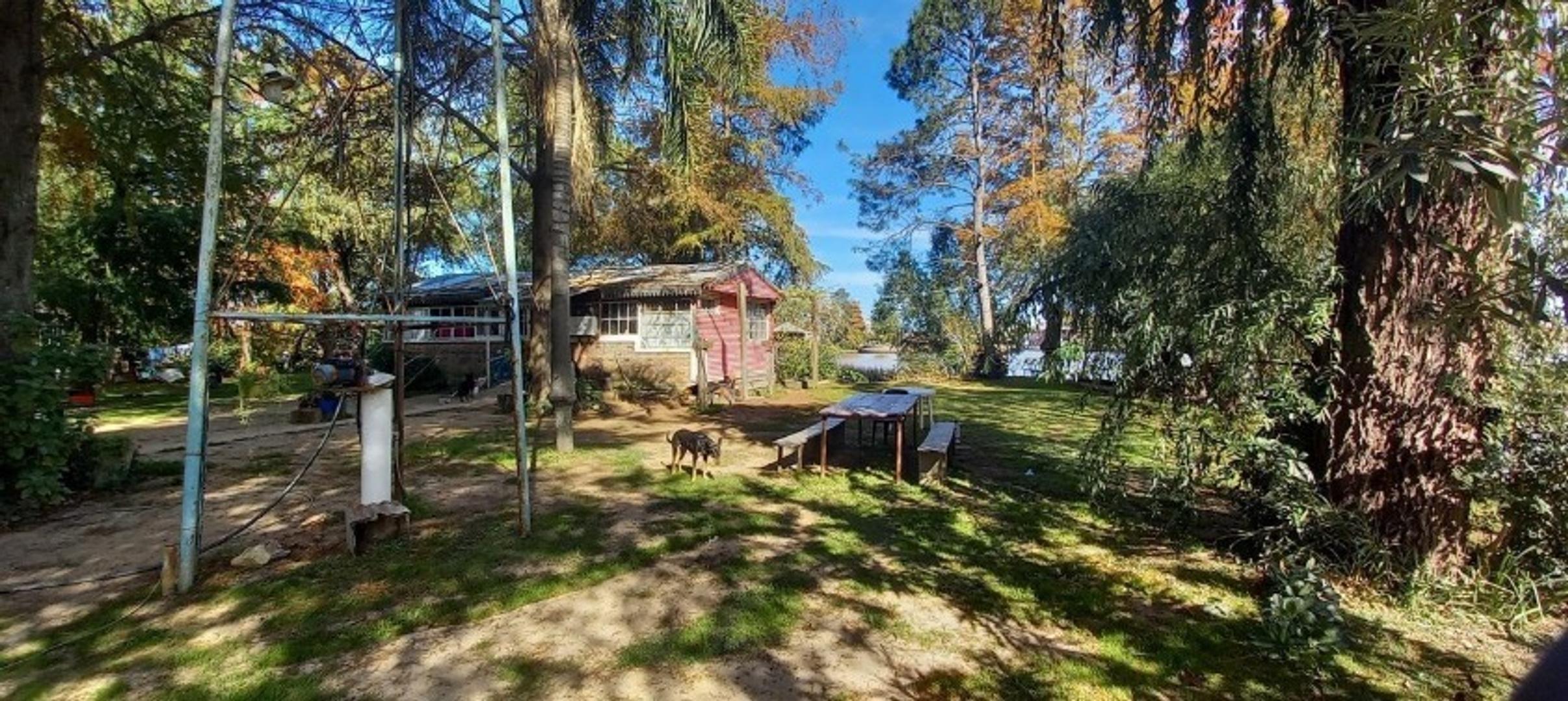 Arroyo Lujan Y Sarmiento