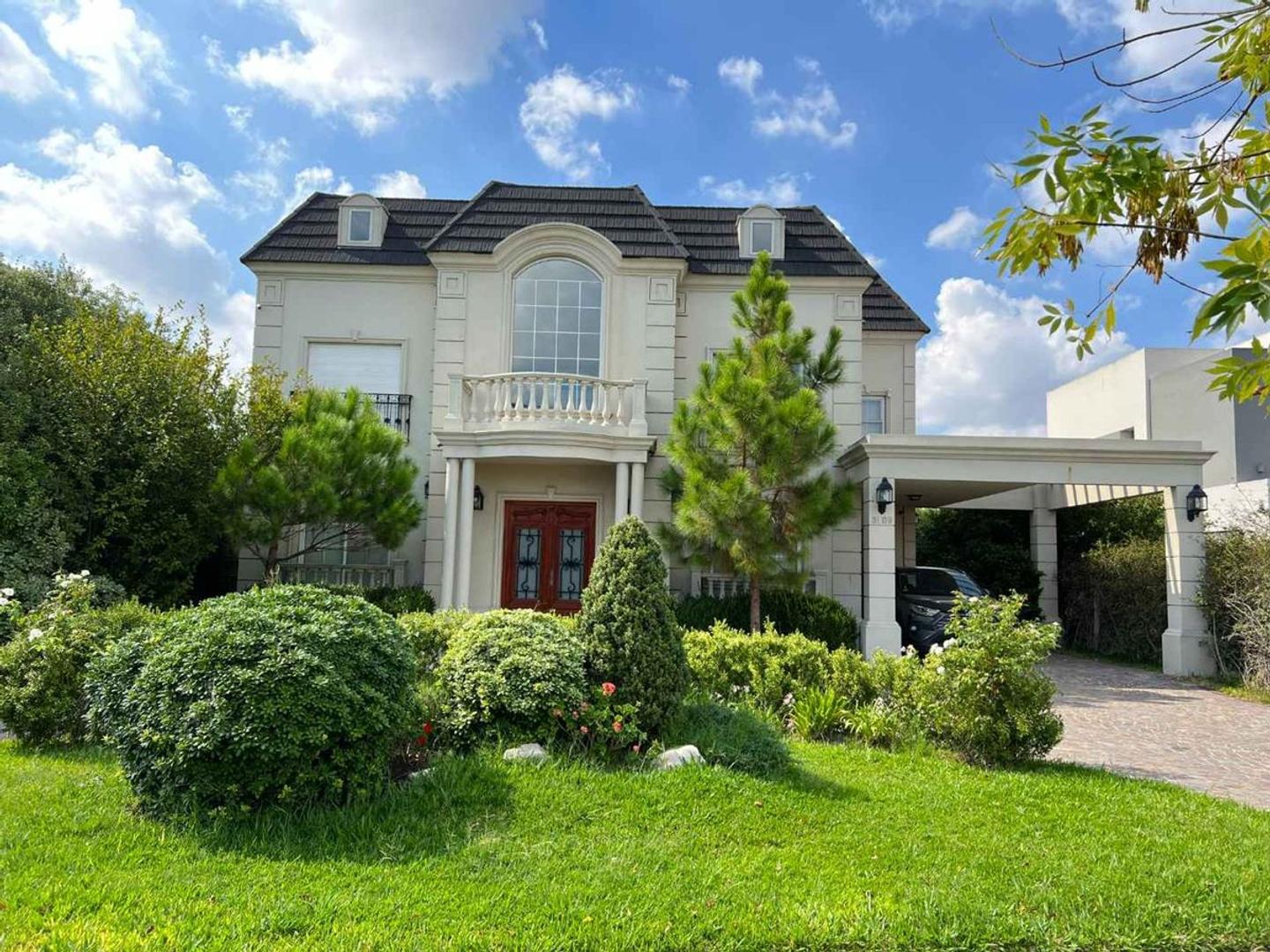 Avenida Caseros 1700