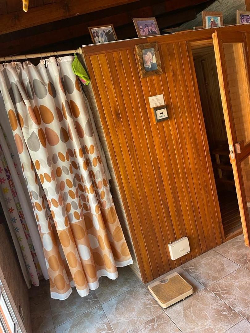 Casa en Venta en Caseros, USD 380.000