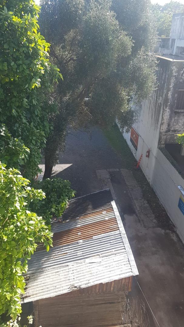 VENTA LOCAL LOCALES ESTACIONAMIENTO MERLO CENTRO