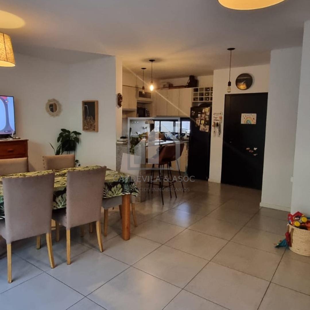 Housing De Miradores