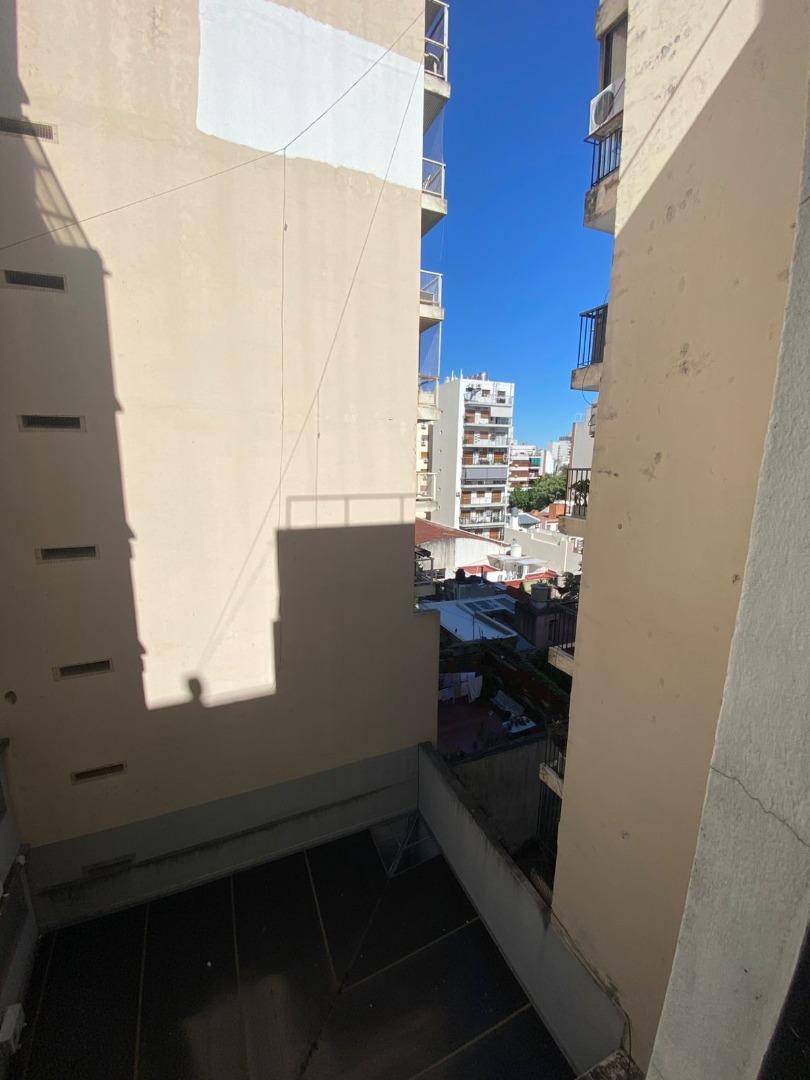 ENCANTADOR MONOAMBIENTE EN CABALLITO / VISTA ABIERTA