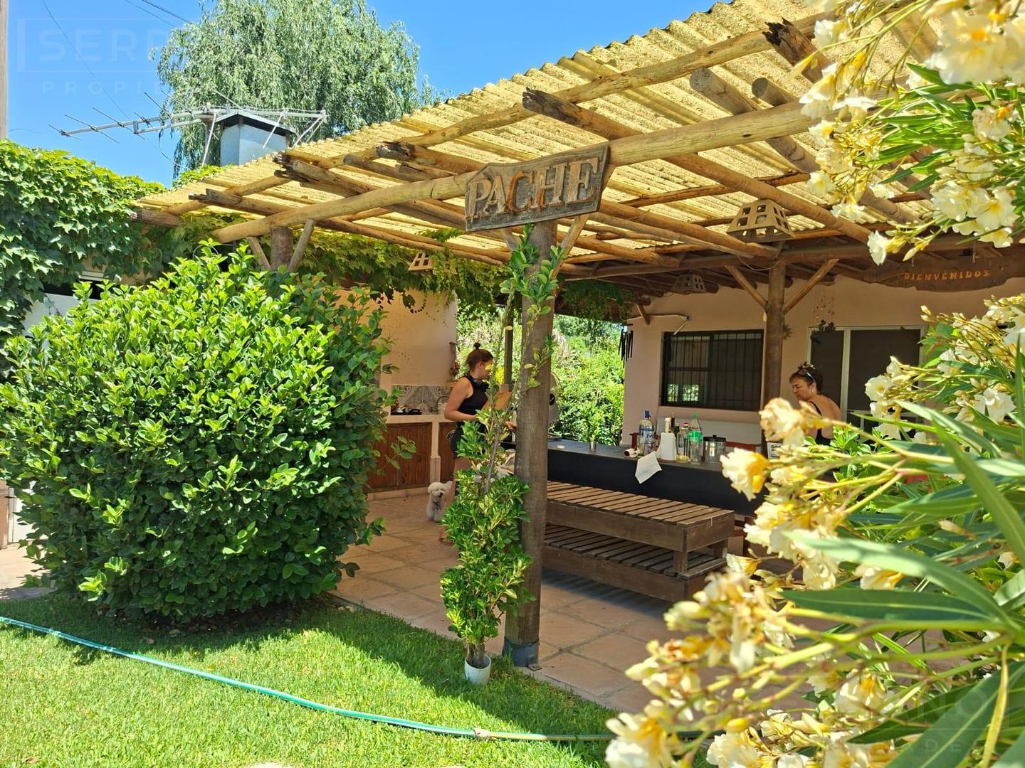 Venta Casa con 2 dormitorios en Barrio Parque Sakura Exaltacion de la Cruz