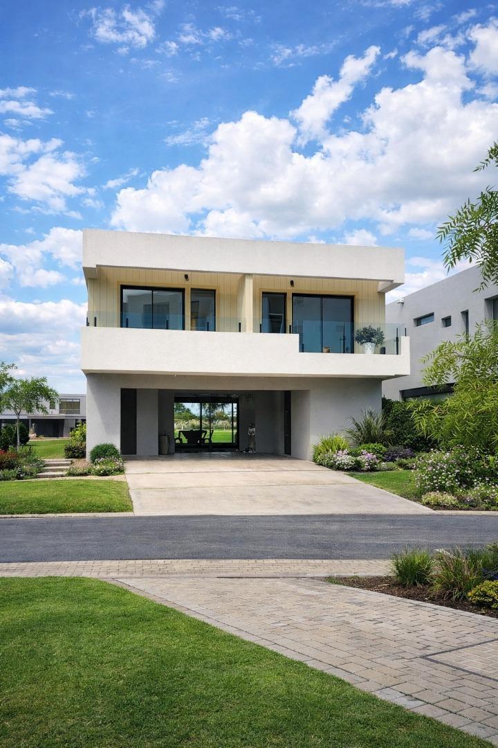 casa en alquiler anual al rio Nautico Canal Villanueva