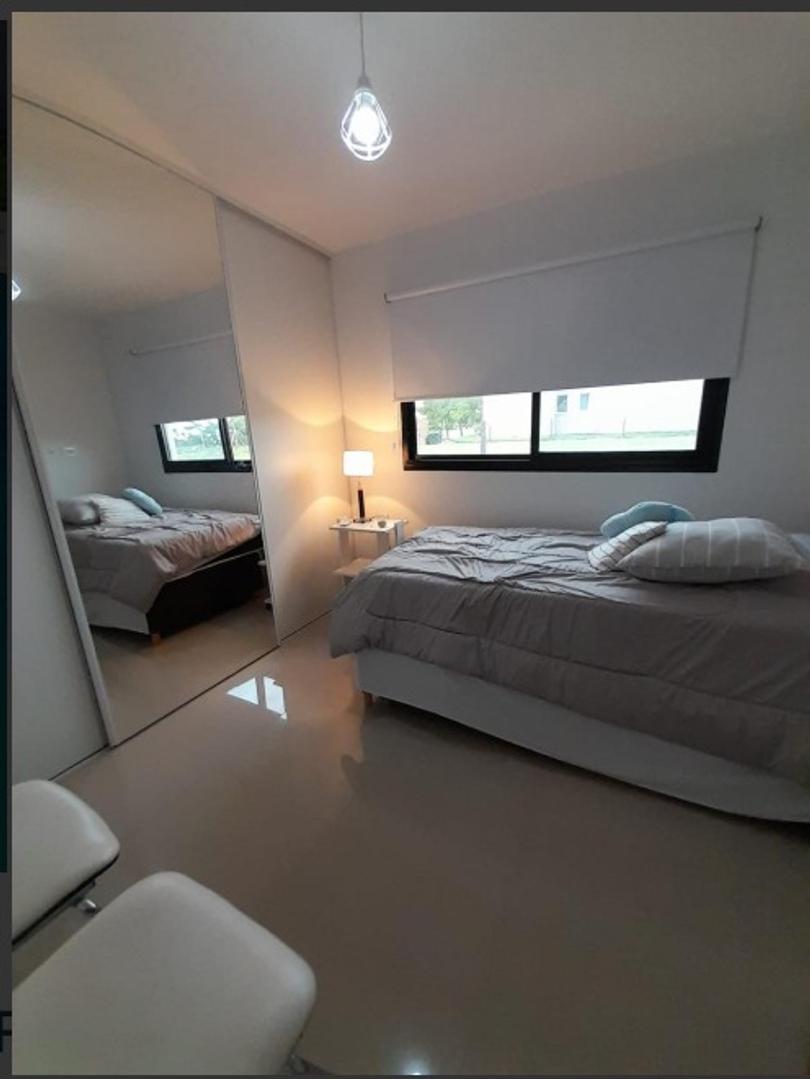 Casa en Alquiler de 3 dormitorios