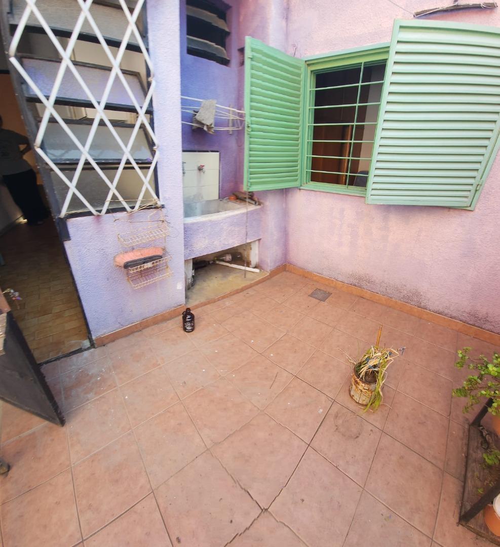 Depto Tipo Casa en Venta 50 años