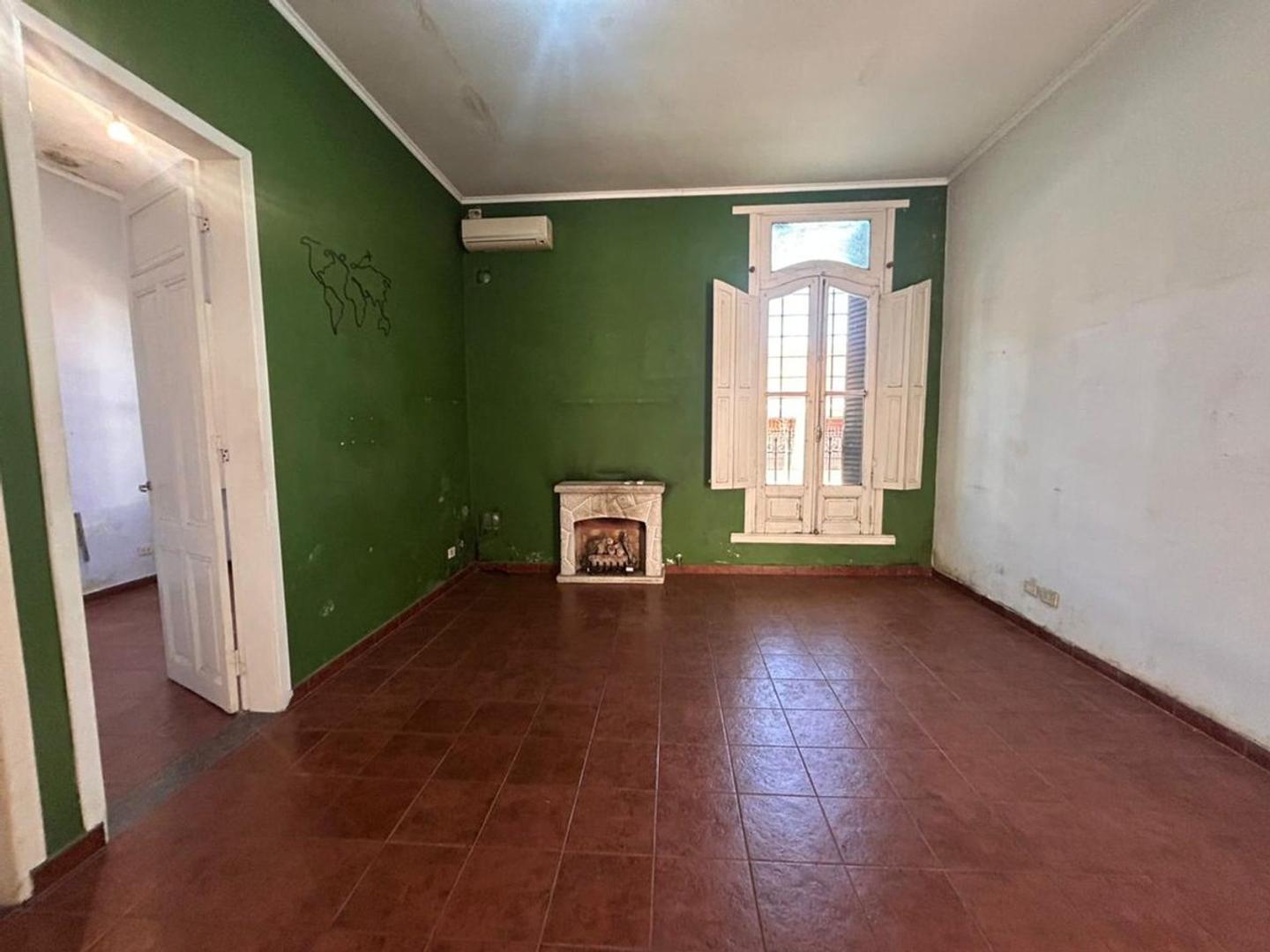 Casa en Alquiler en Lanus Este, $ 850.000