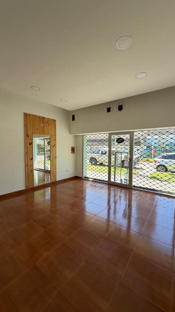 ALQUILER LOCAL COMERCIAL – MERLO CENTRO