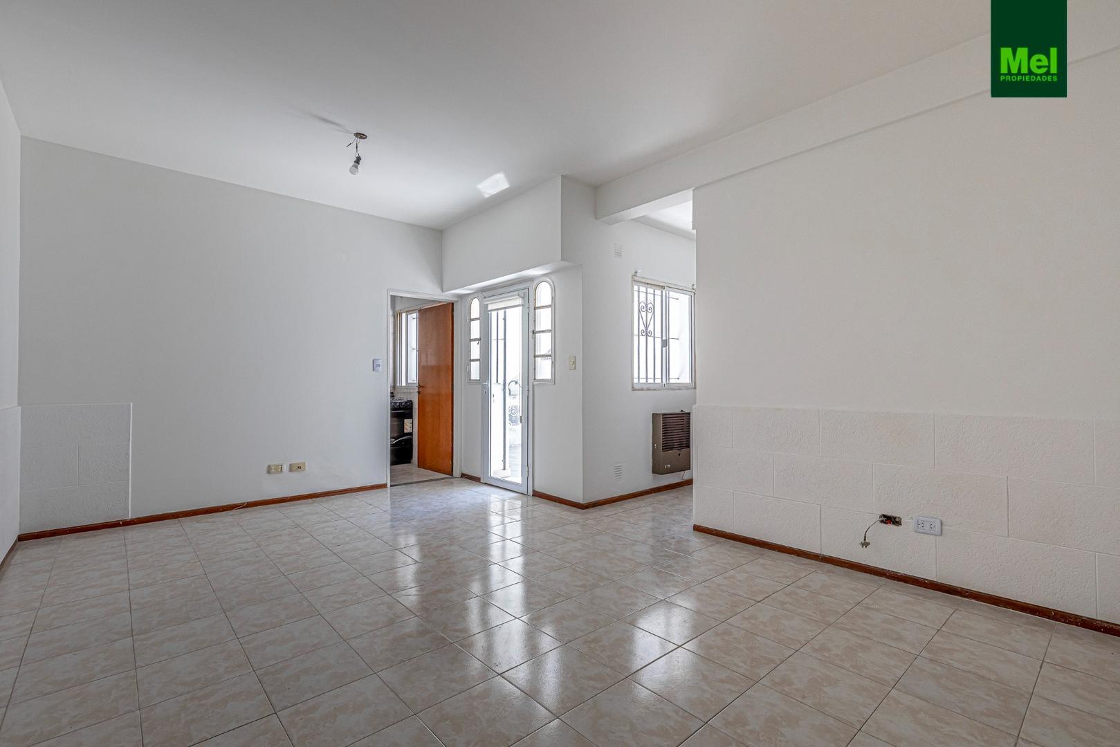 Depto Tipo Casa en Alquiler en Nuñez, $ 850.000