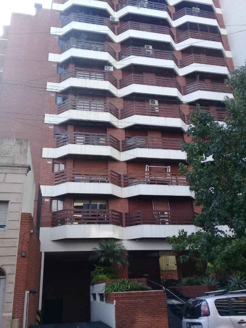 Olavarria 264 , Piso 4