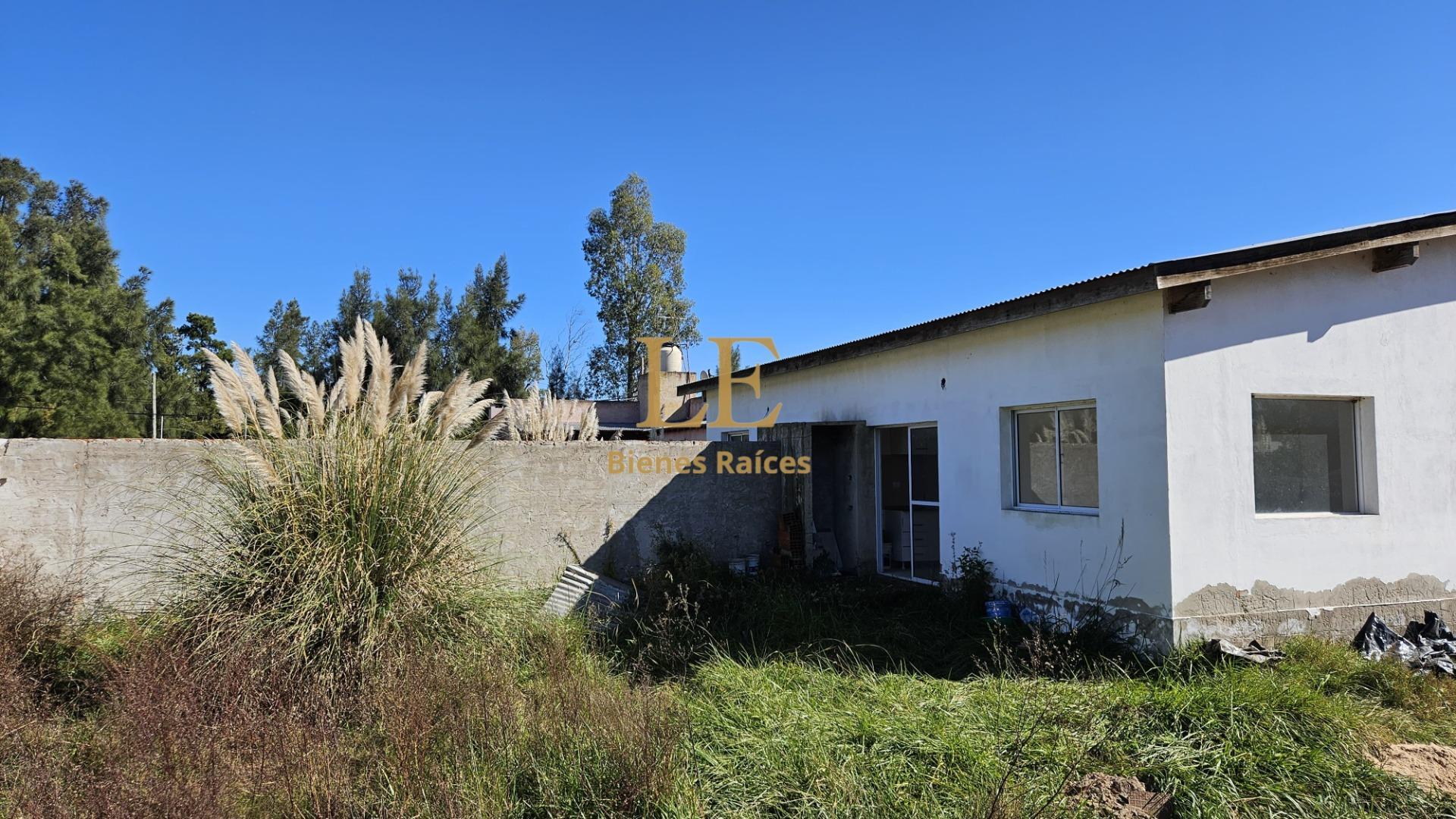 Departamento en Venta con 3 cocheras