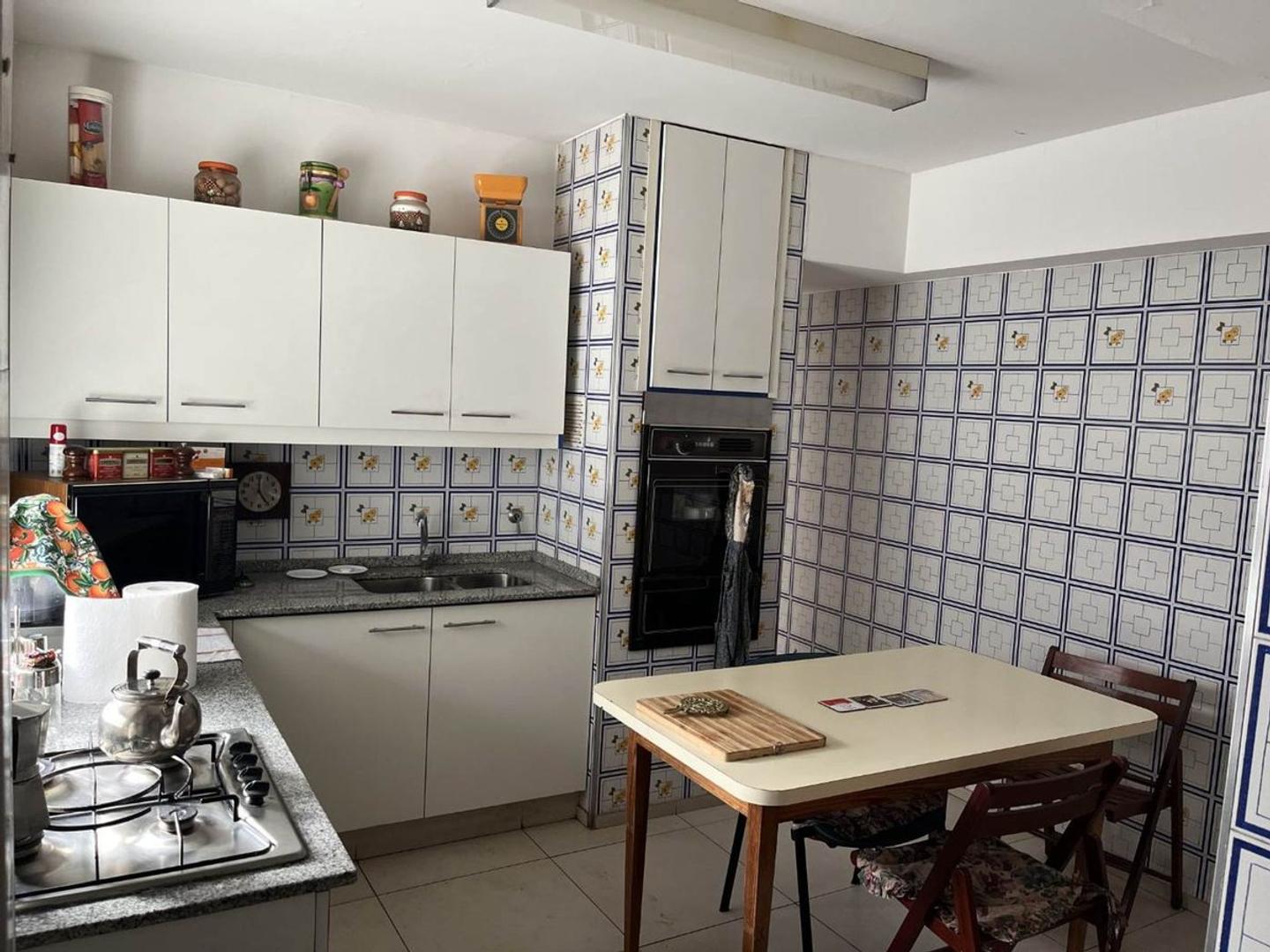 Departamento en Alquiler con 1 cocheras