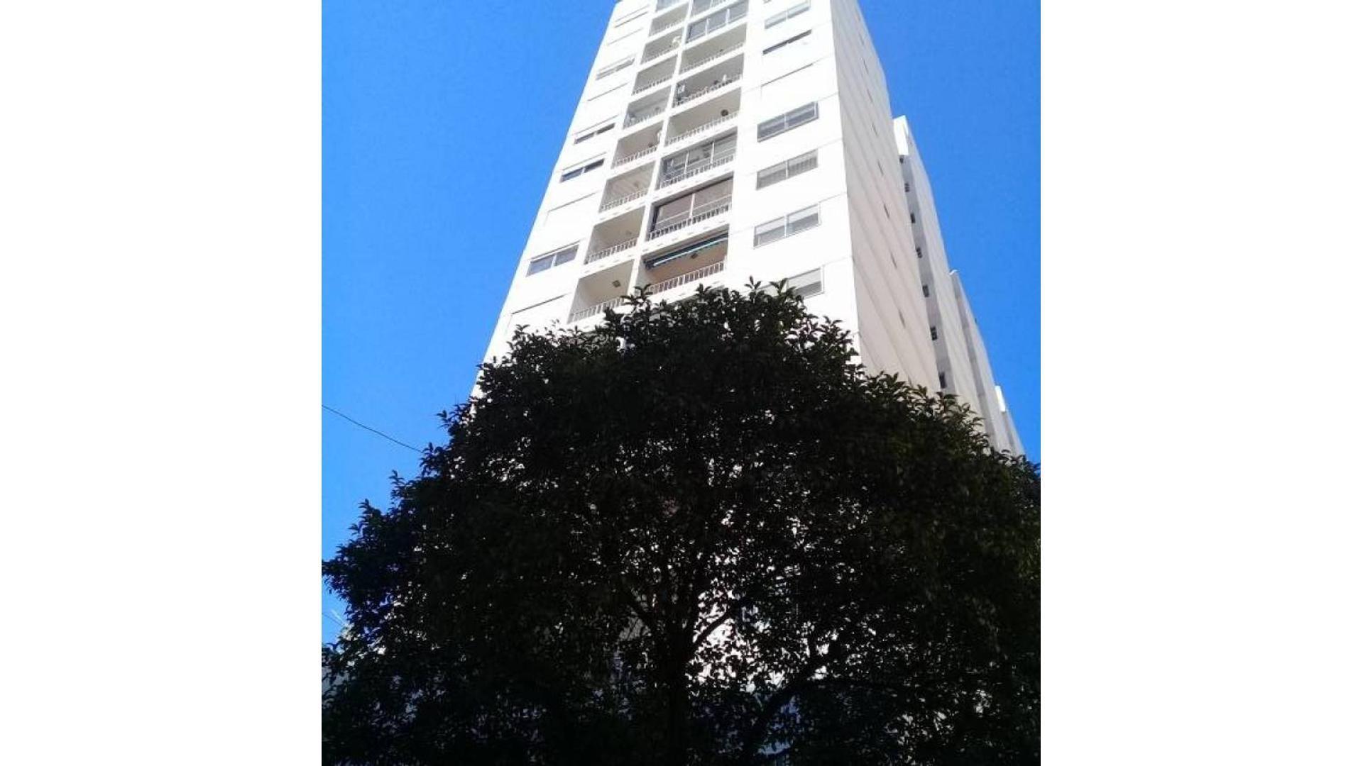 Rivadavia 181 , Piso 2