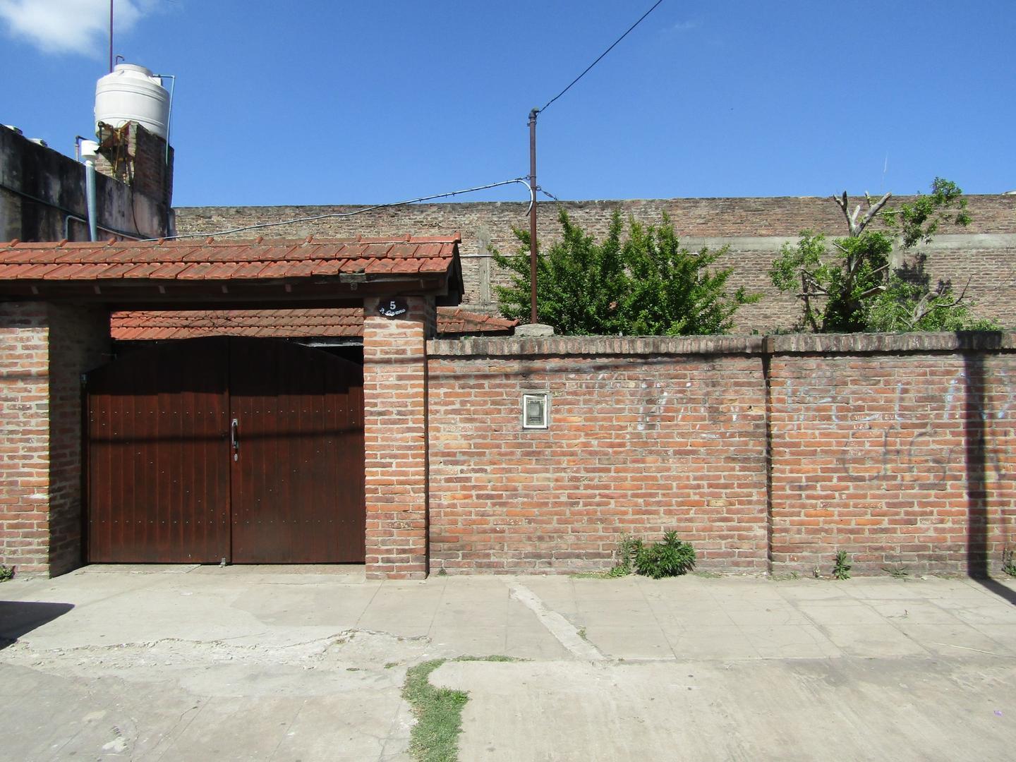 Casa en Venta en Burzaco, USD 150.000