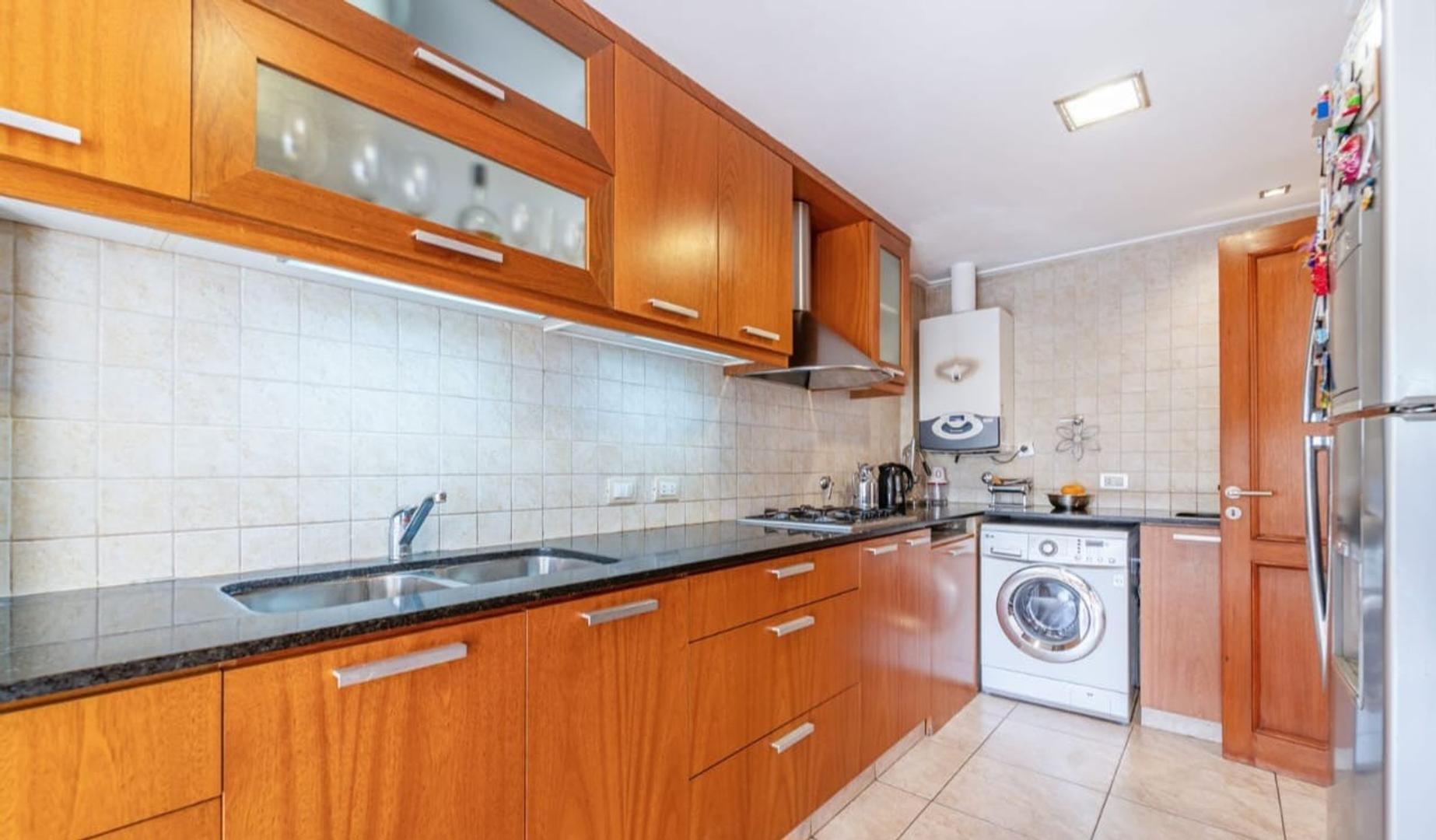 Departamento 3 ambientes con 3 baños