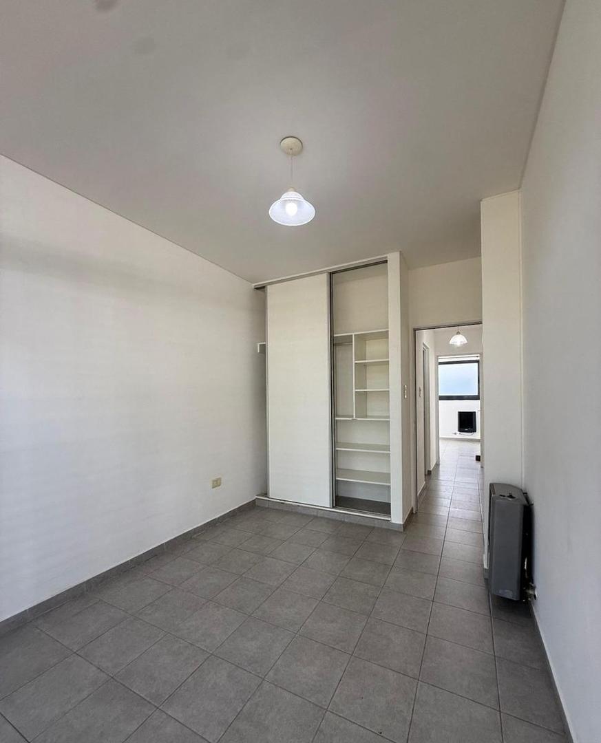 Departamento en Venta en Alberdi, USD 68.000