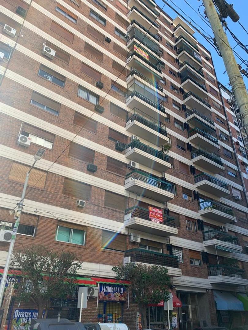 AVELLANEDA CTRO 3 AMBIENTES AL FTE. CON BALCON