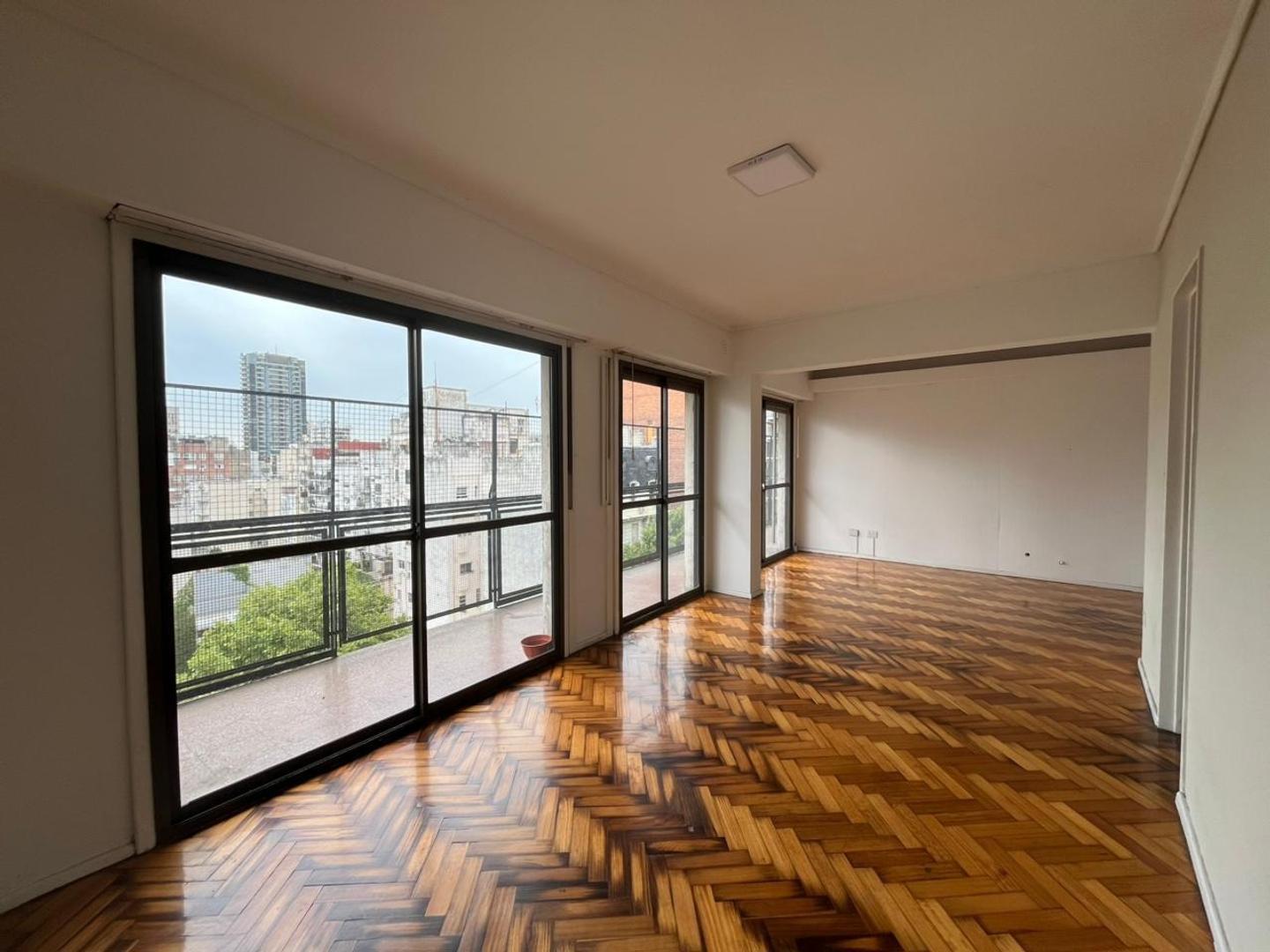 Departamento en Alquiler de 4 ambientes