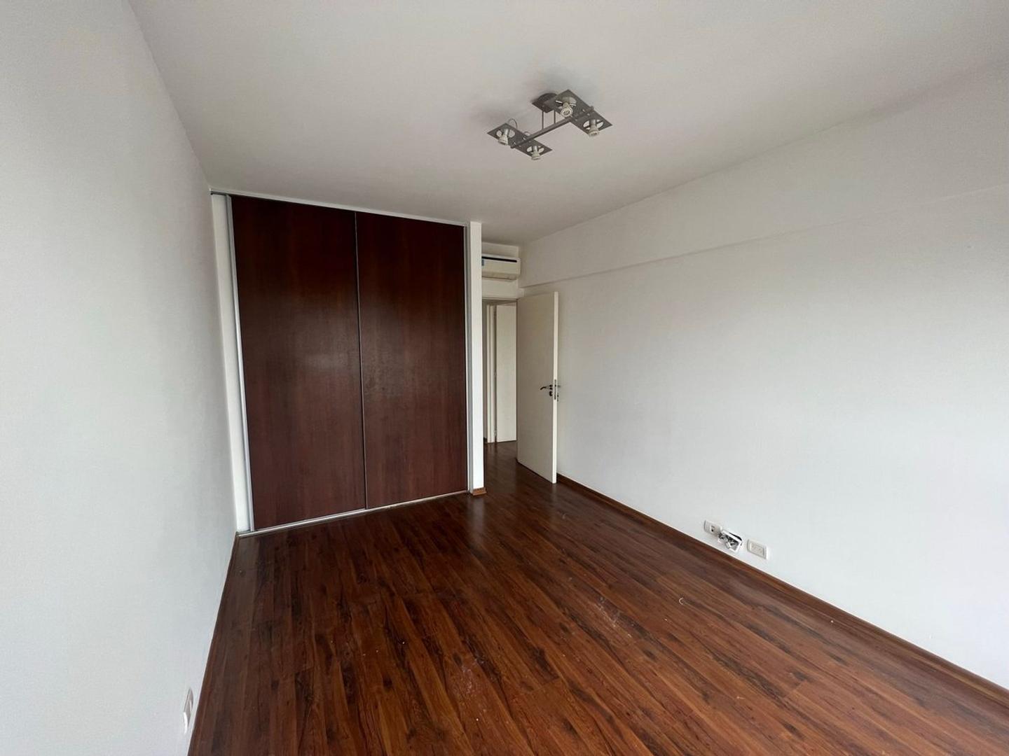 Departamento en Alquiler de 3 dormitorios