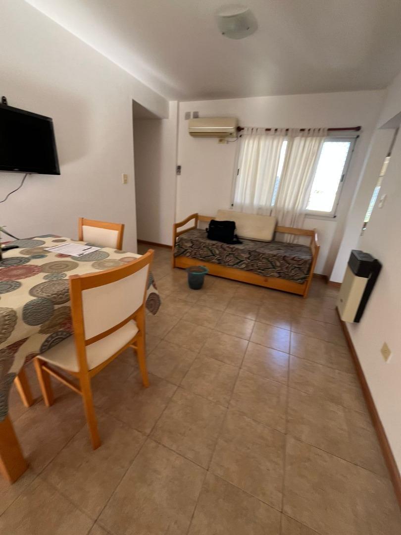 DEPARTAMENTO UN DORMITORIO AMUEBLADO CON COCHERA