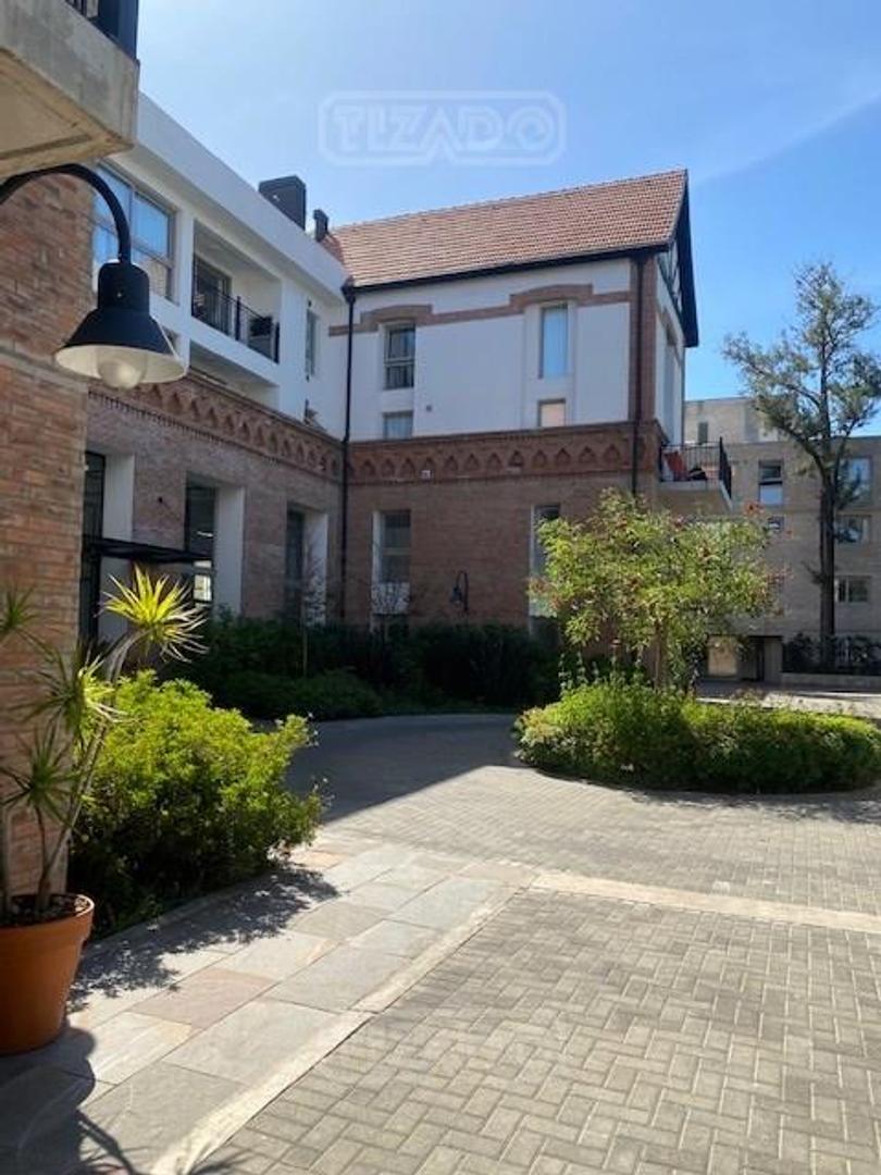 Departamento 4 ambientes con 3 baños