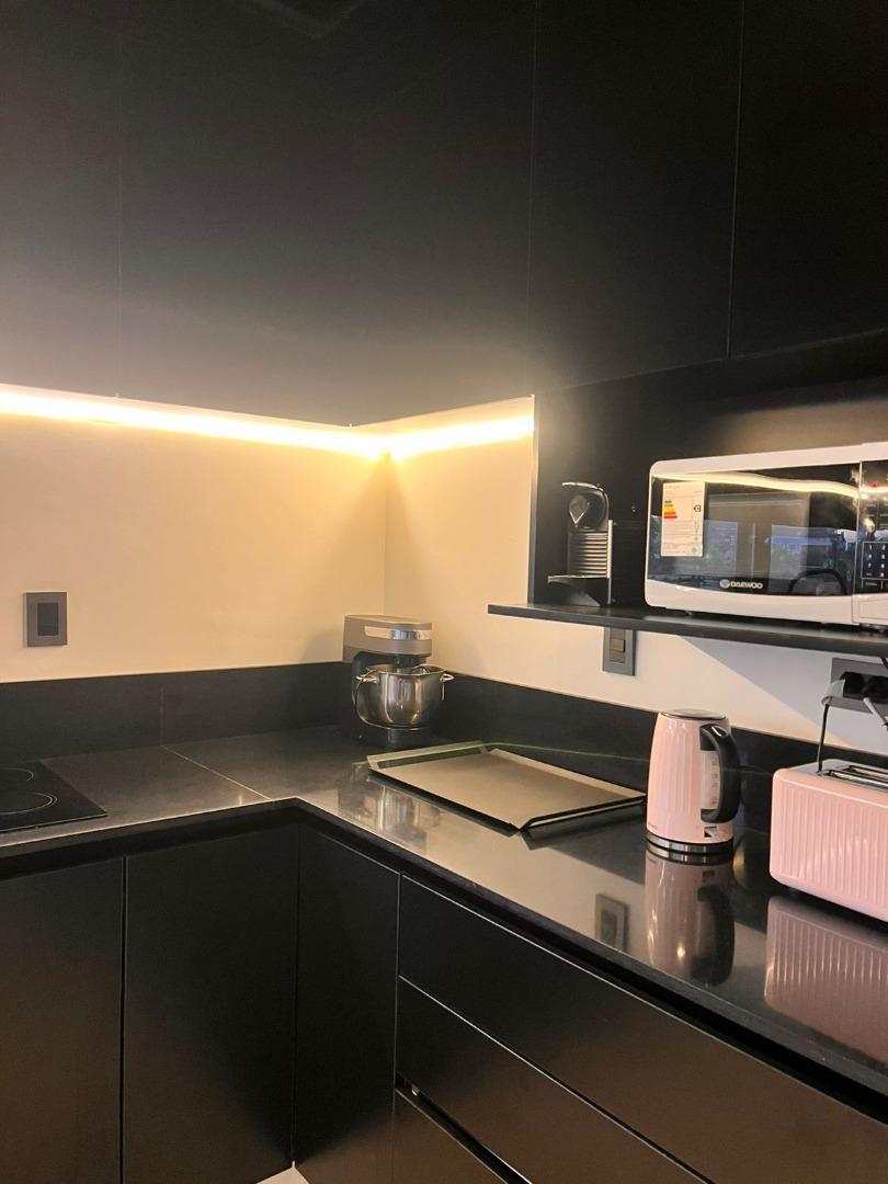 Casa 7 ambientes con 4 baños