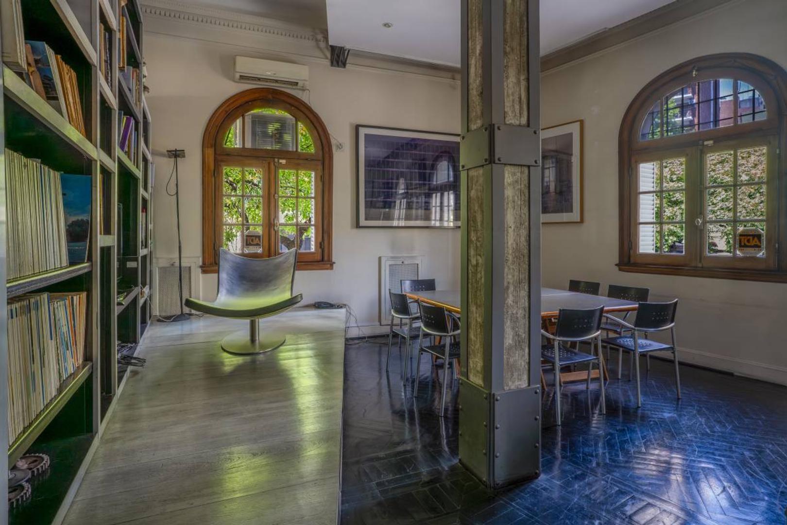 Galileo y Av. Las Heras