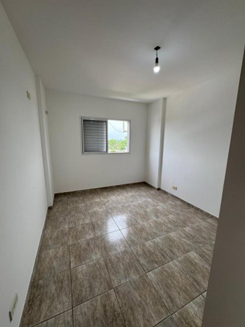 Departamento en Alquiler con 1 cochera