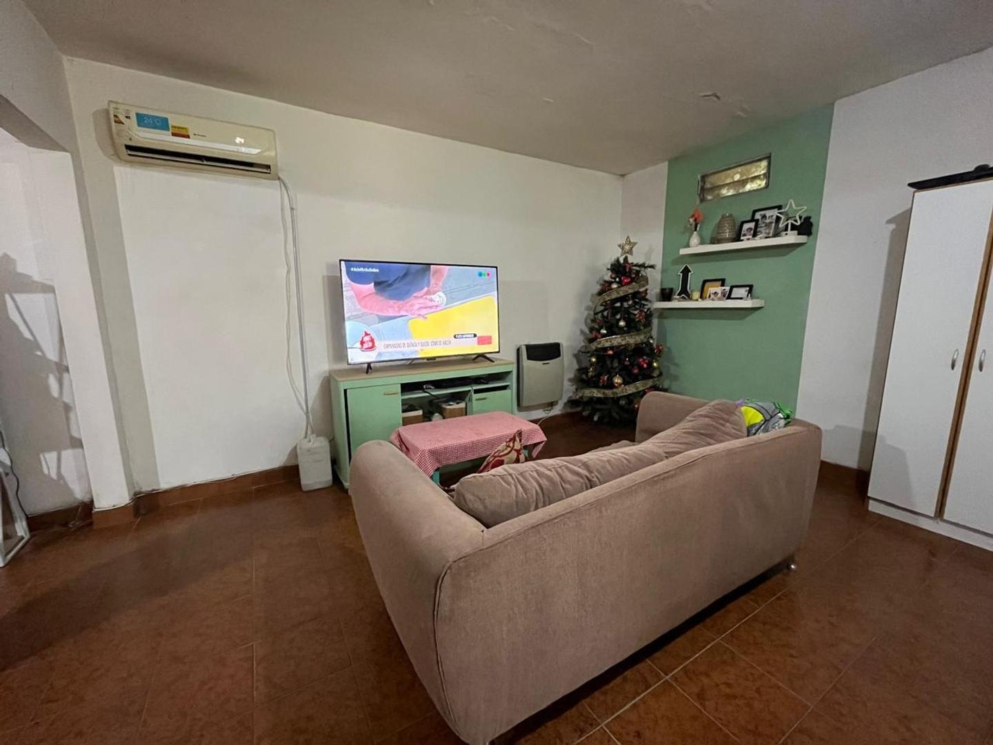 CASA EN VENTA 3 AMBIENTES NAVARRO