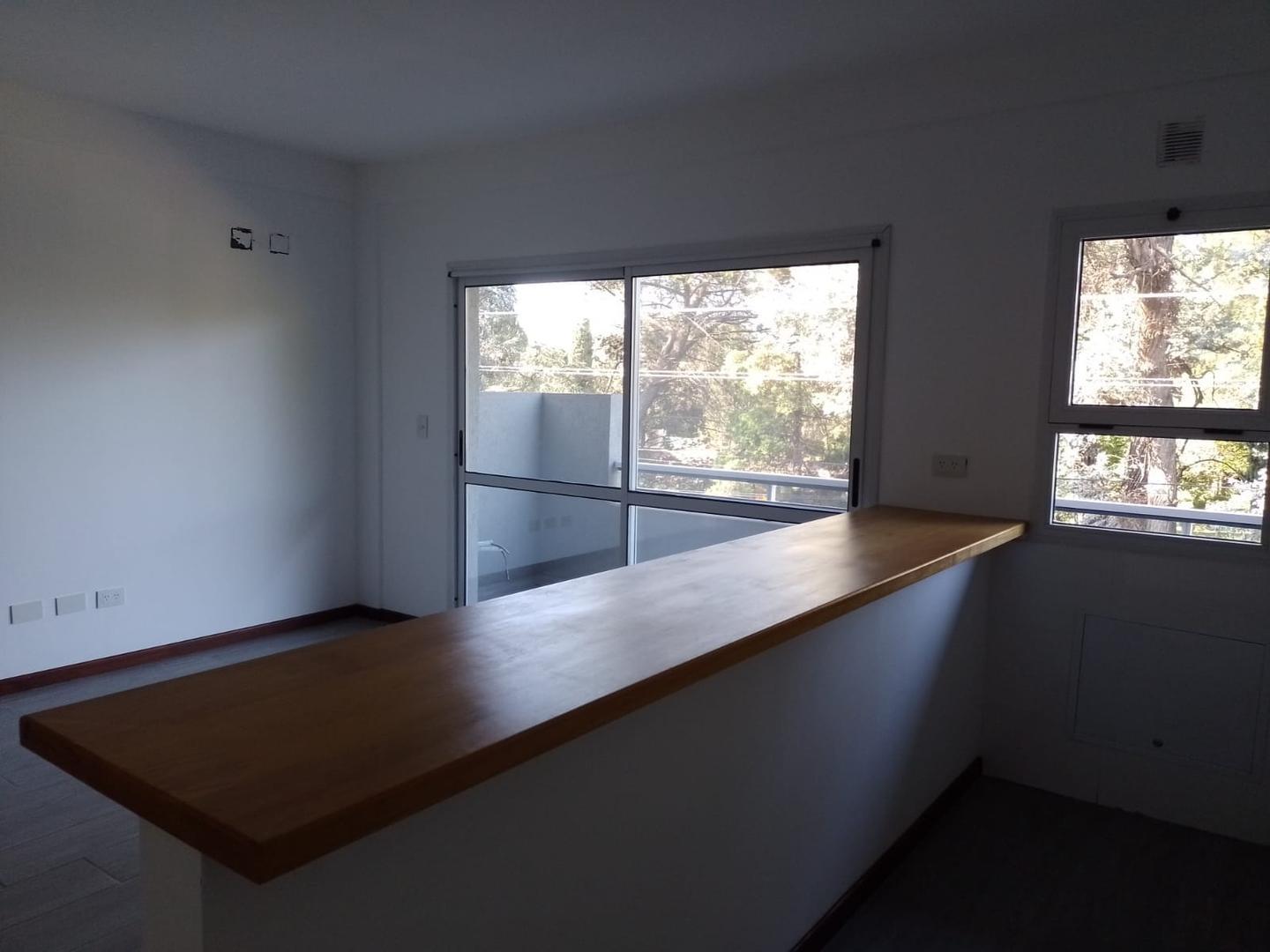 Departamento 2 ambientes con 2 baños