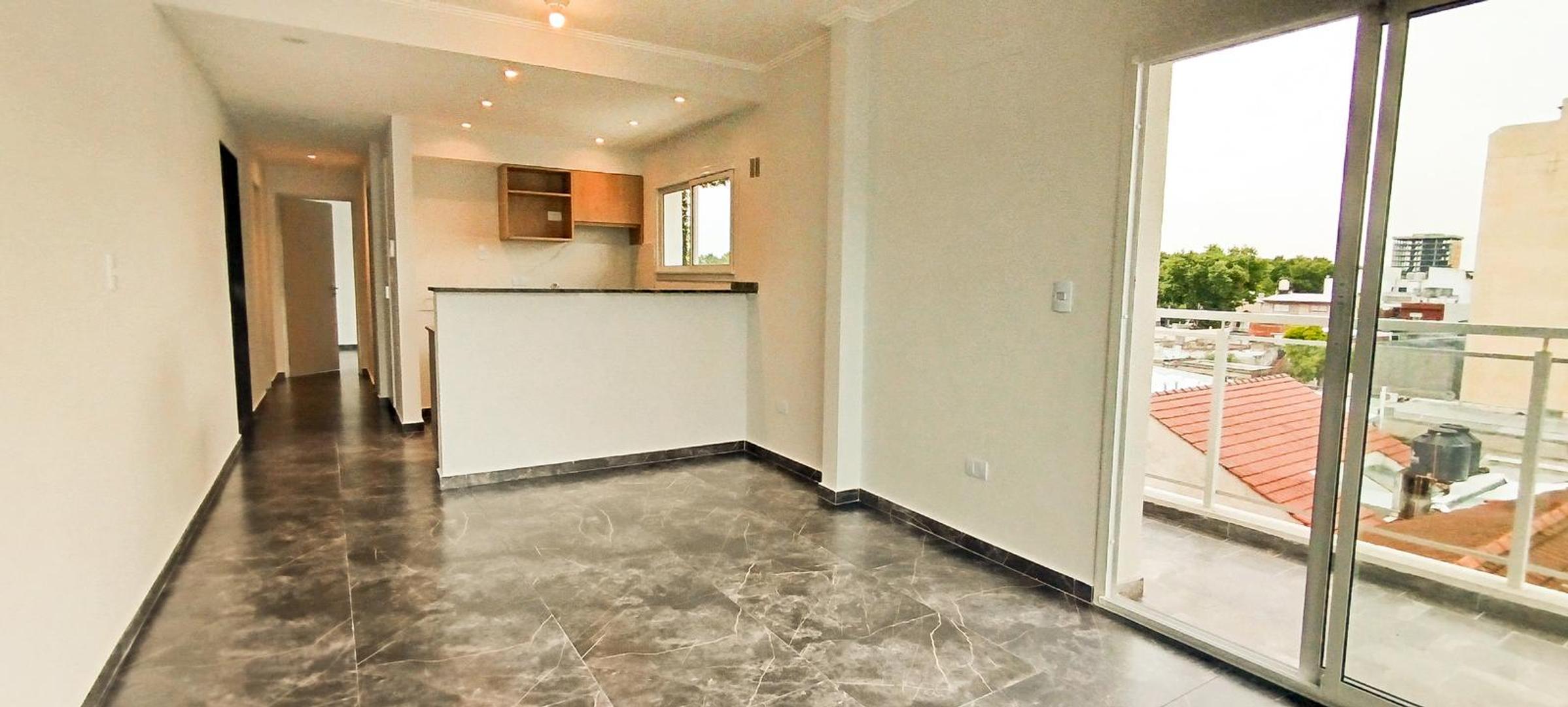 Departamento 3 ambientes en 25 de mayo 1600 3° C- S.Martin(Ctro)