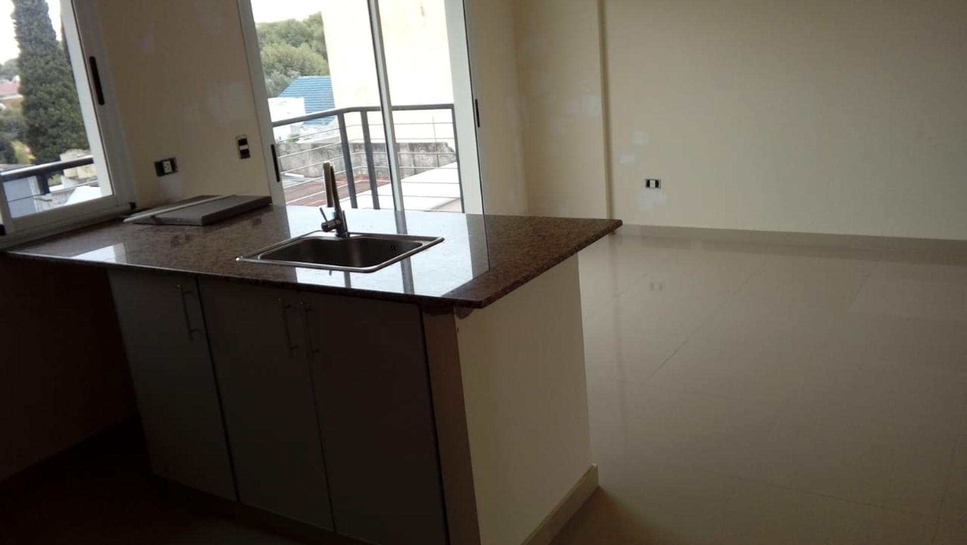 Departamento en Venta con 2 cocheras