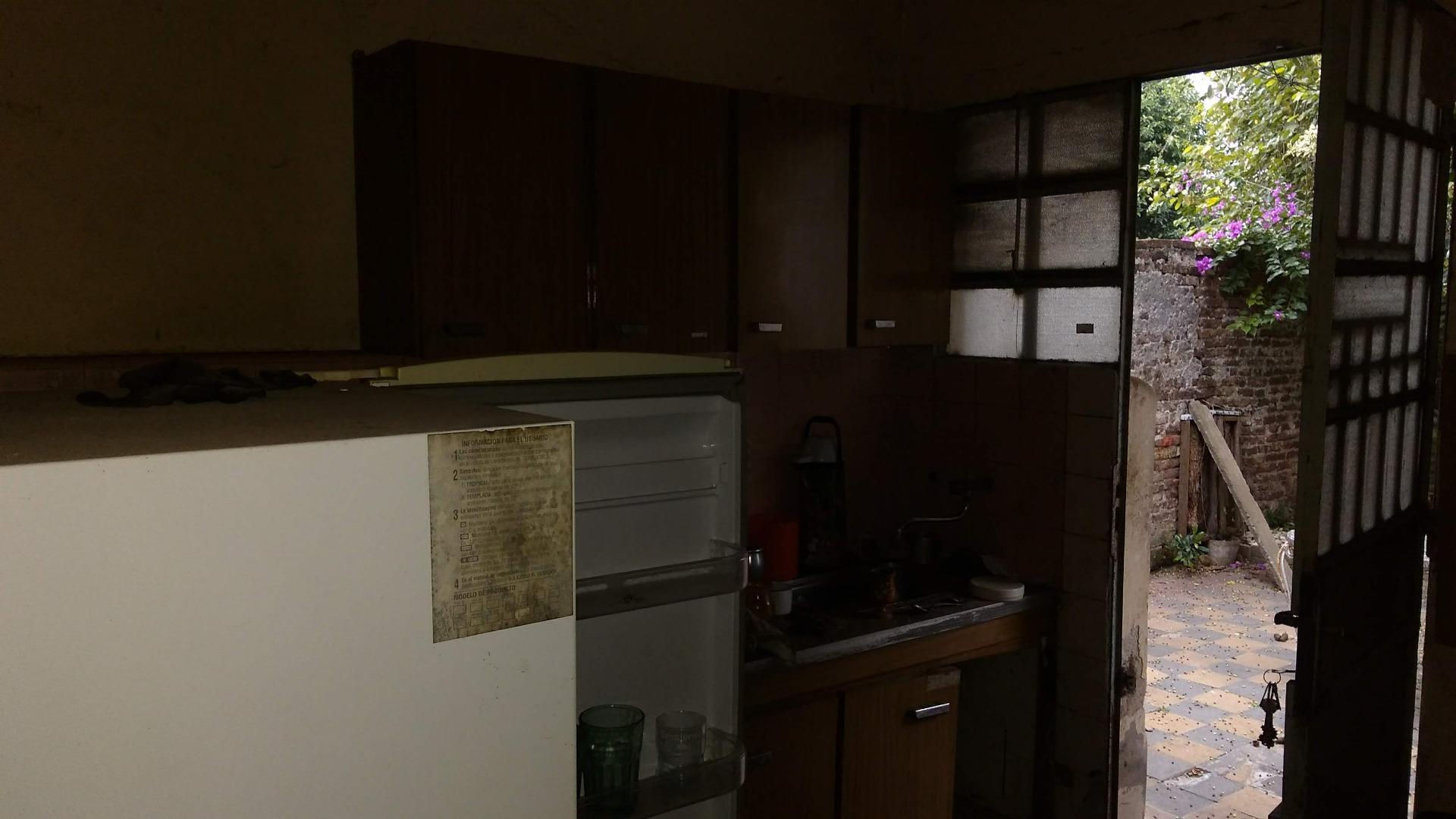 VENDO CASA RECICLAR EN VILLA GOBERNADOR GALVEZ