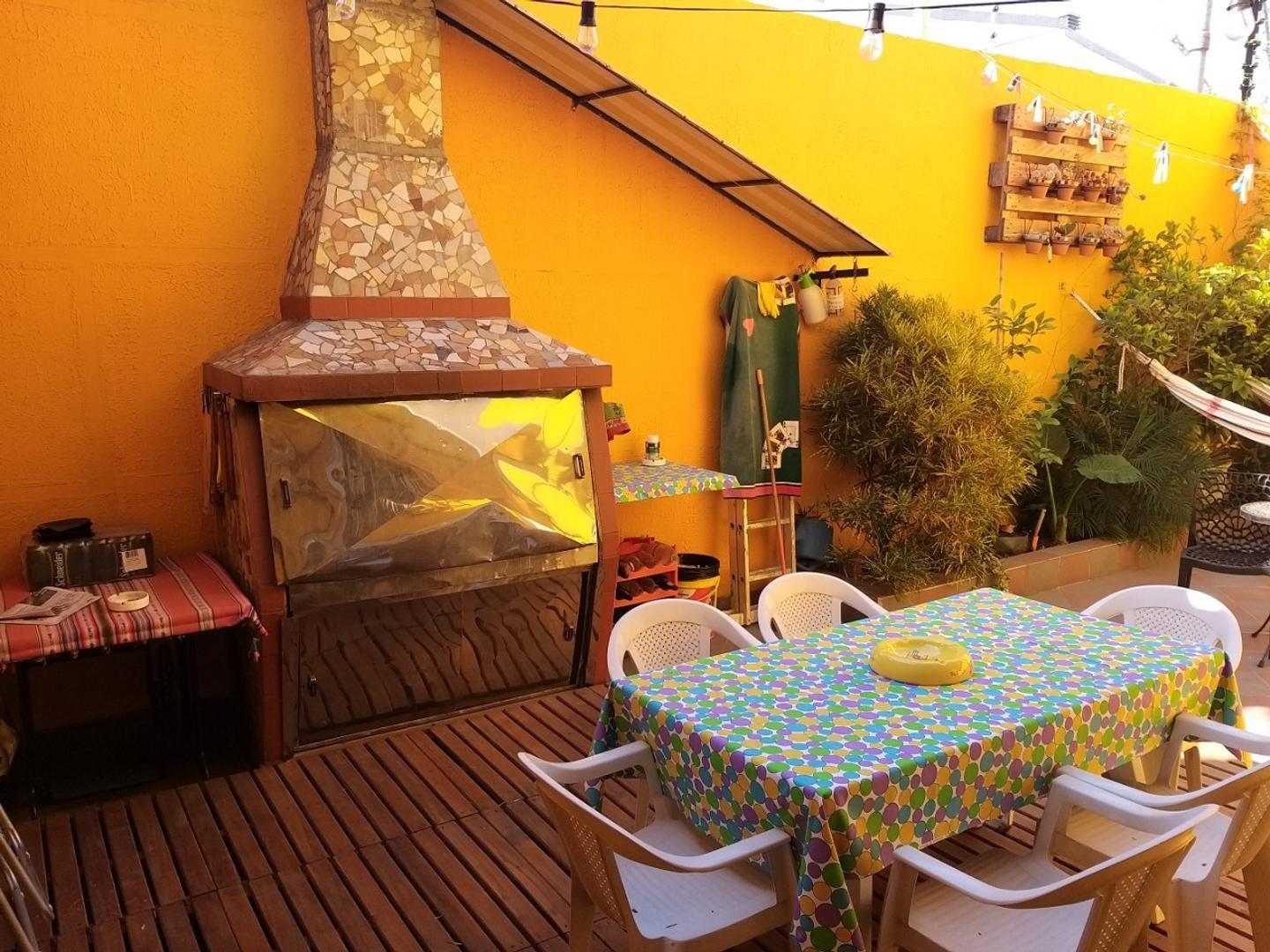 Casa en Venta en Versalles, USD 220.000