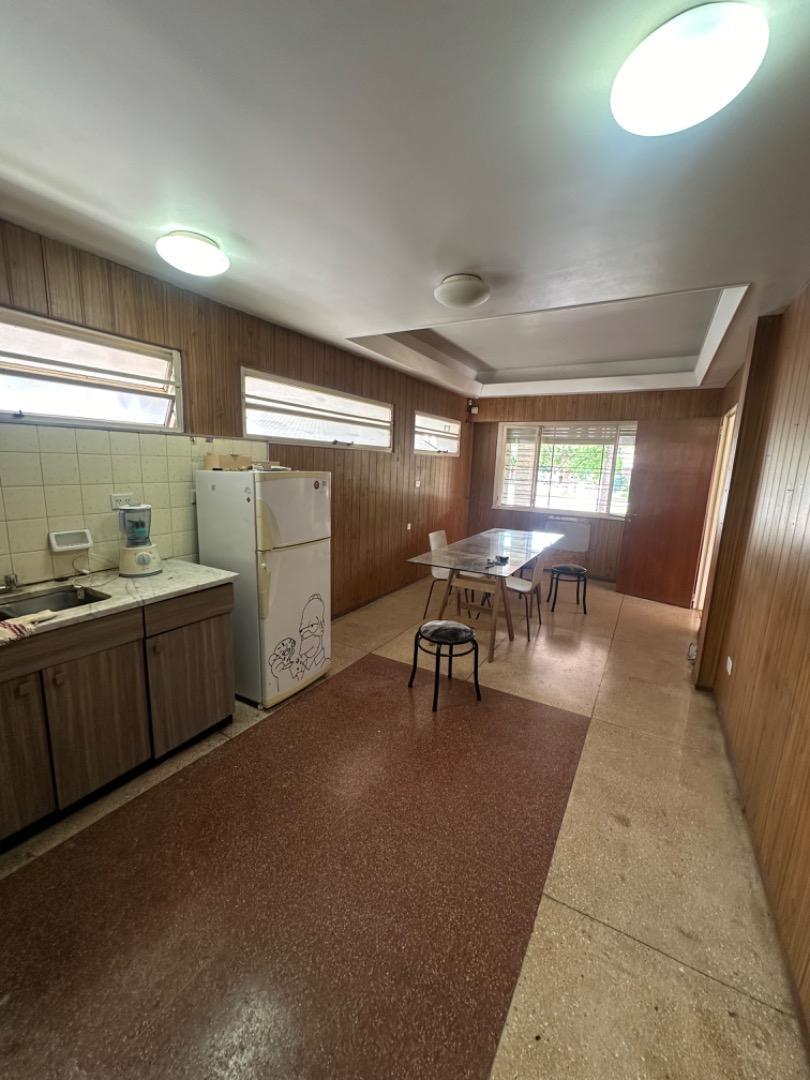 VENTA CASA 4 DORMITORIOS PADUA MERLO