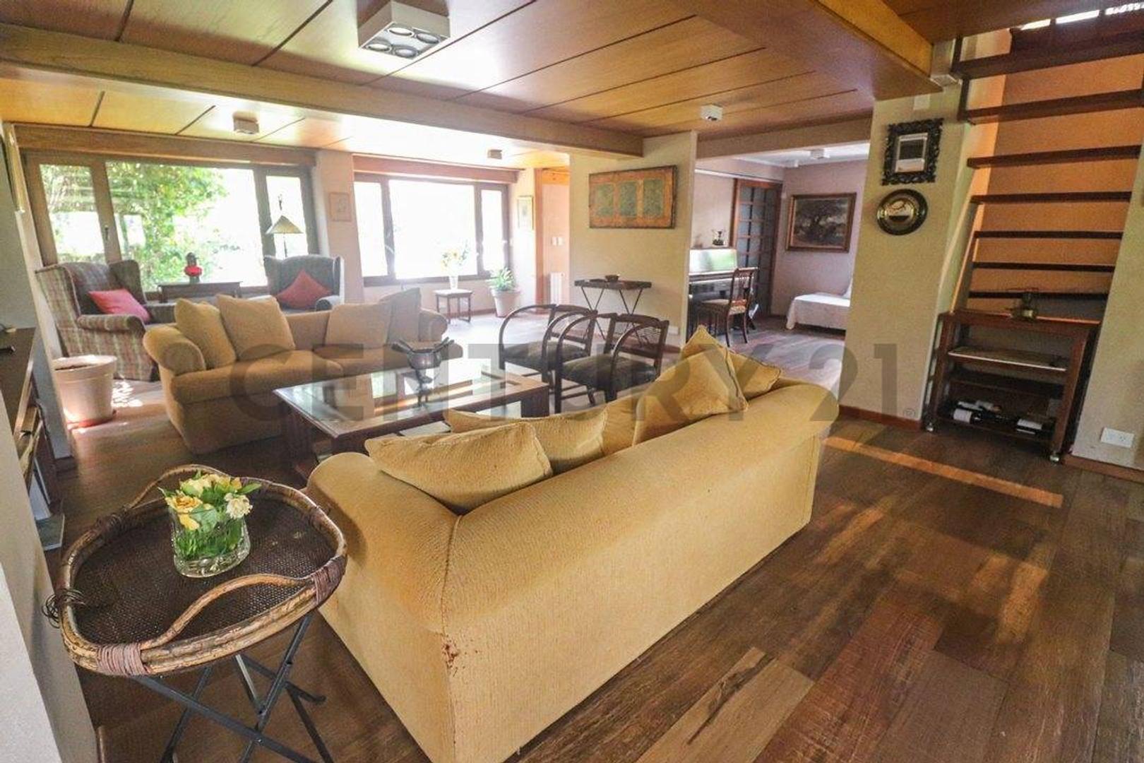 Casa en Venta de 4 dormitorios