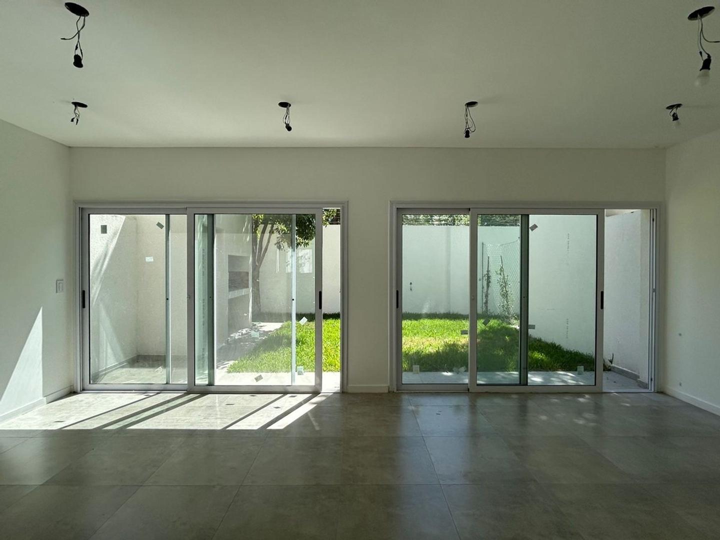 Casa en Venta 1 año