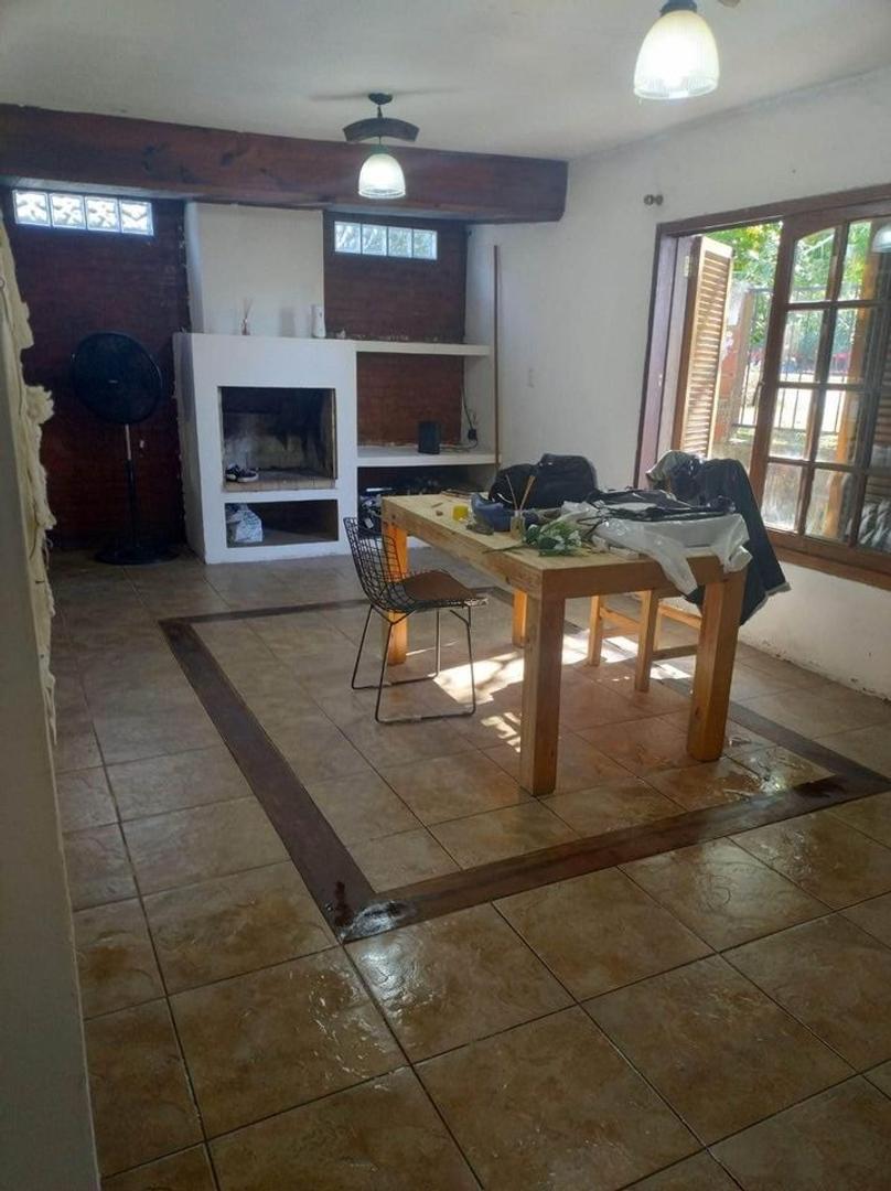 Casa en venta de tres dormitorios, City Bell, La Plata