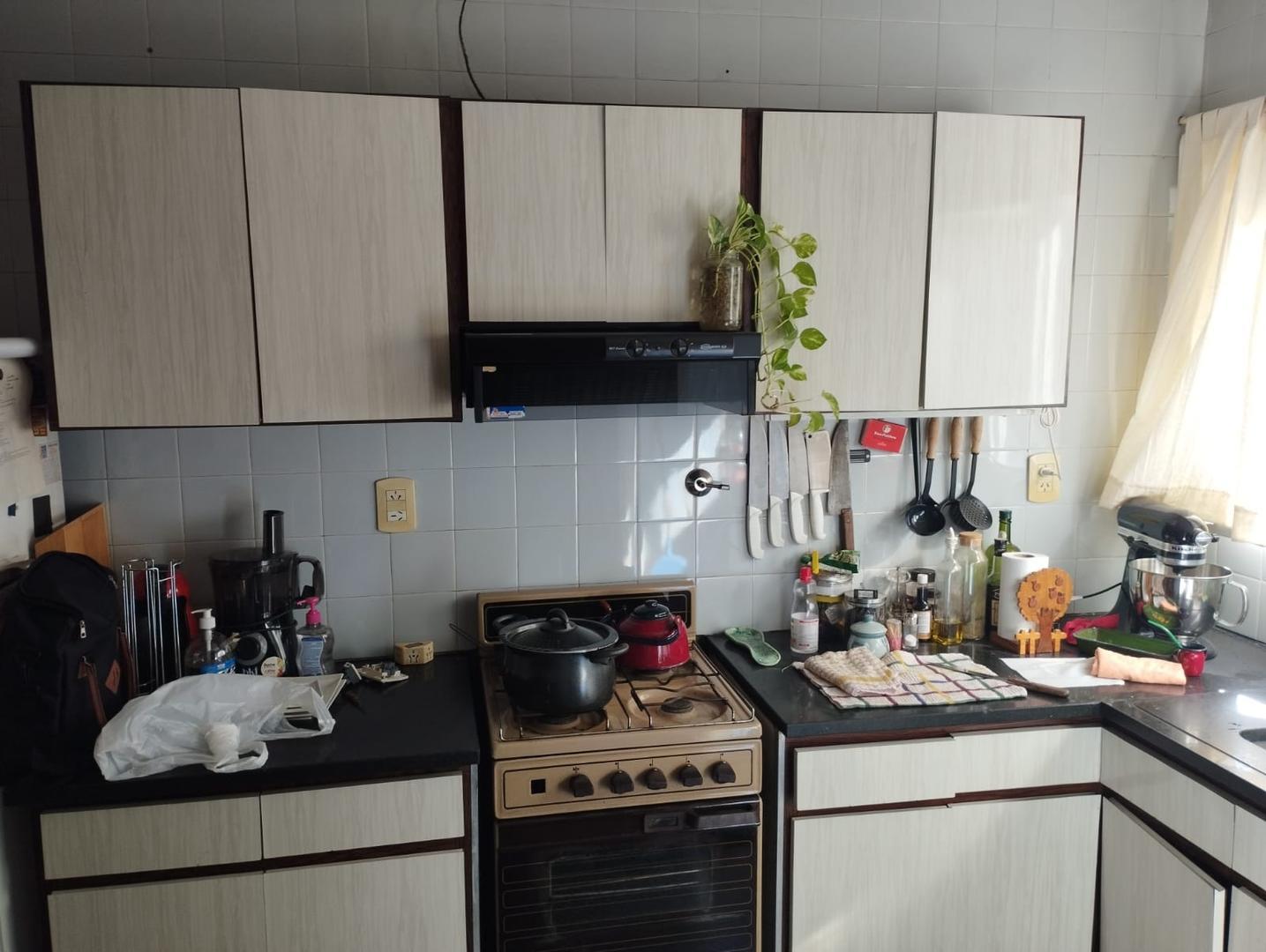 Departamento 4 ambientes con 3 baños