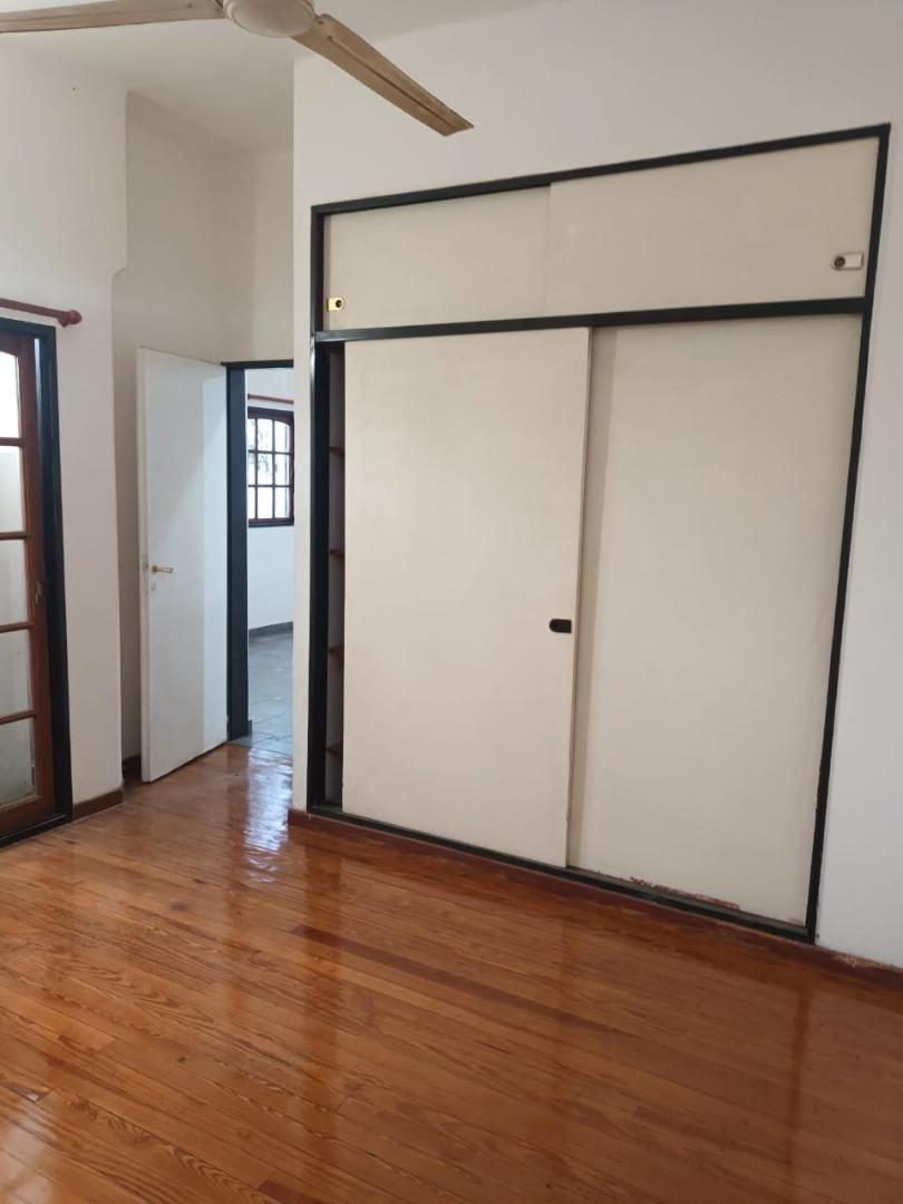 Depto Tipo Casa en Alquiler en Saavedra, $ 650.000