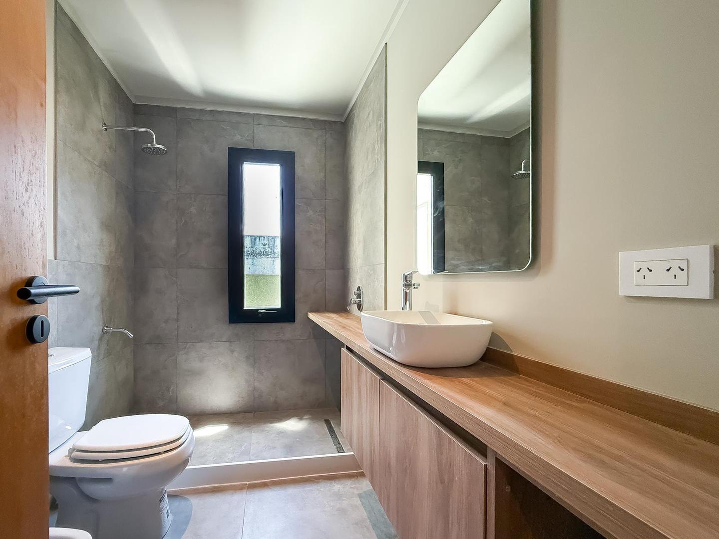 Casa en Venta en Abasto, USD 195.000